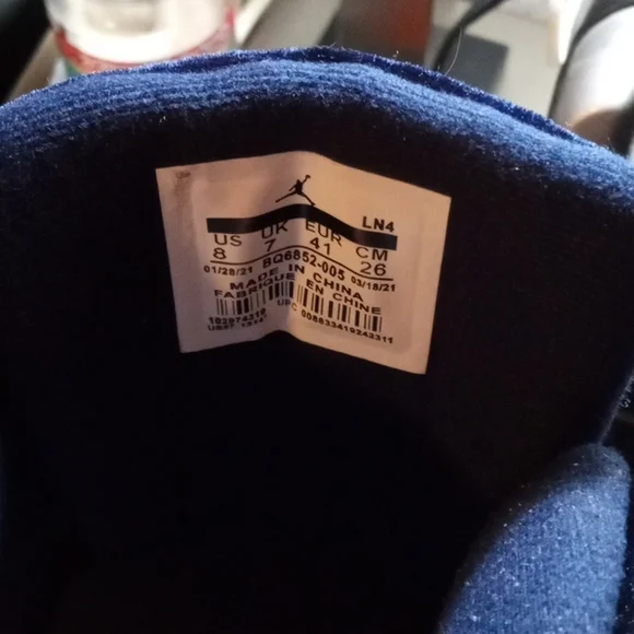 Air Jordan shoes - Picture 5 of 6